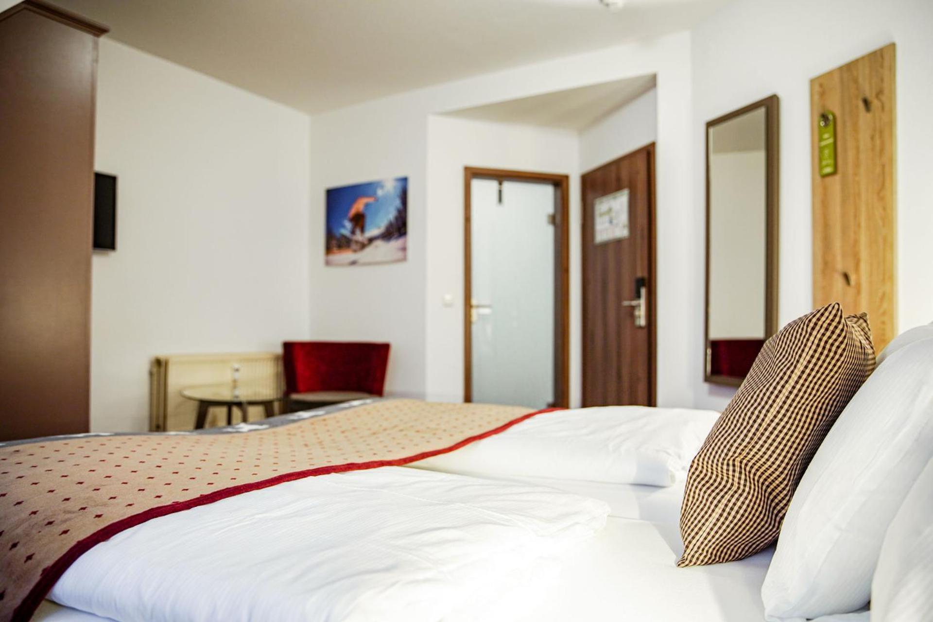 Lodge Hotel ווינטרברג מראה חיצוני תמונה